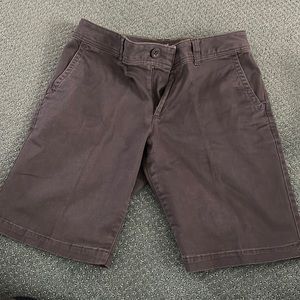 Eddie Bauer Bermuda shorts size 6